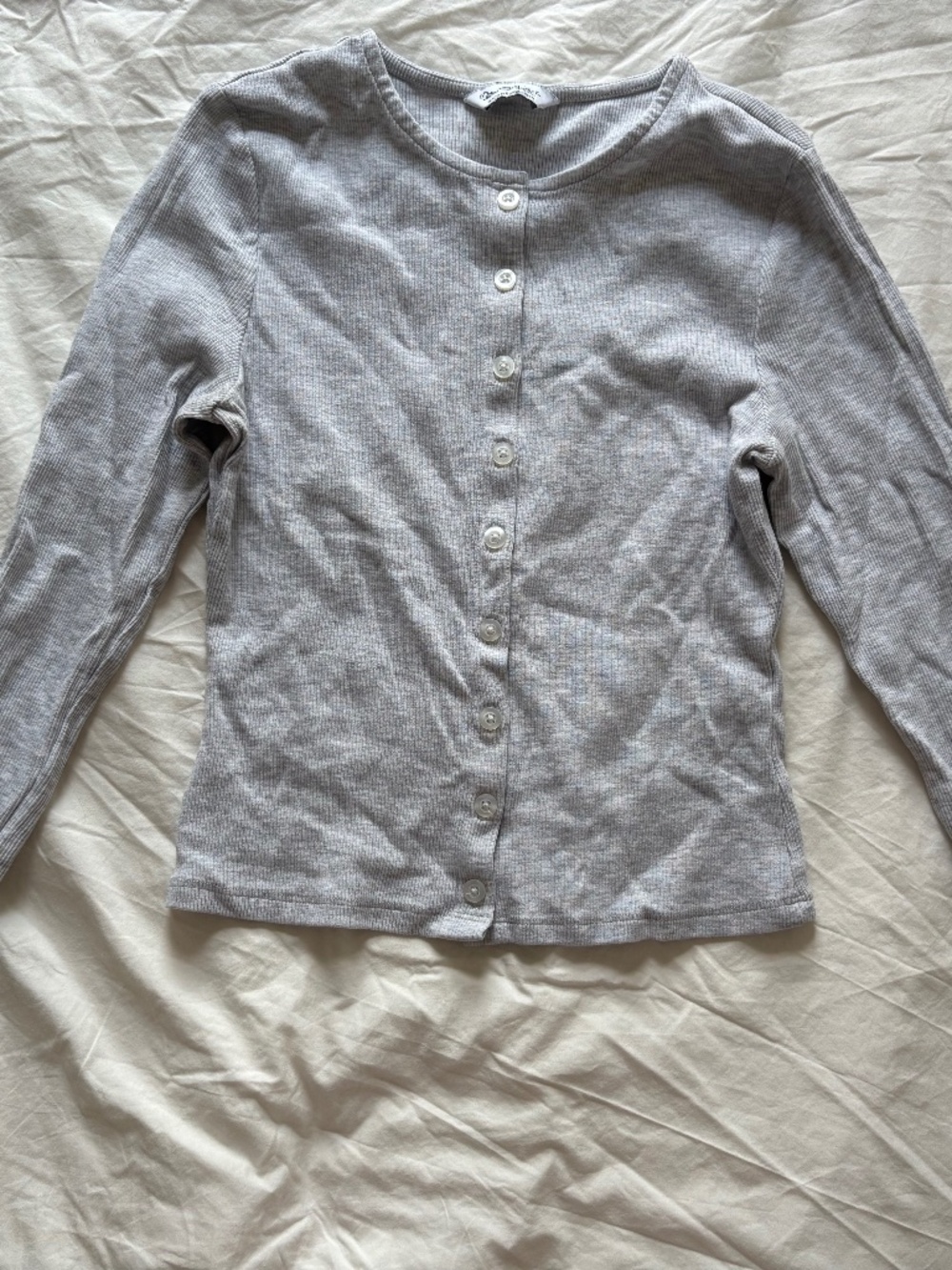 Miss Selfridge gray long sleeved, button up ribbed crop top. Size 6 (runs small)